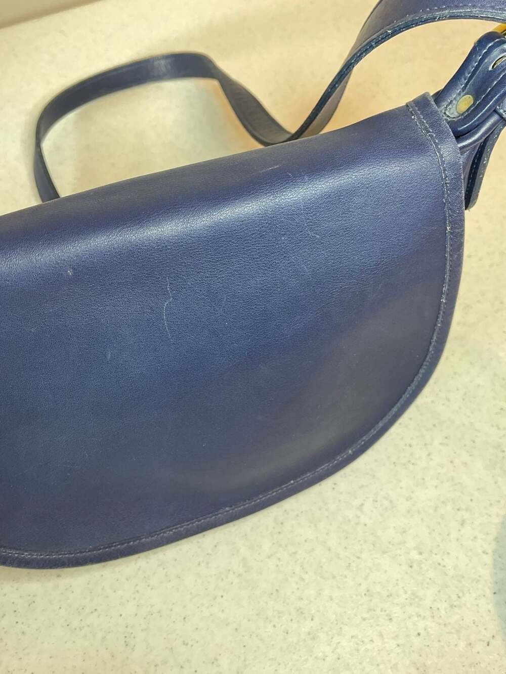 Vintage Coach Fletcher Crossbody Flap Bag in Navy Blue Leather - Picture 10 of 13